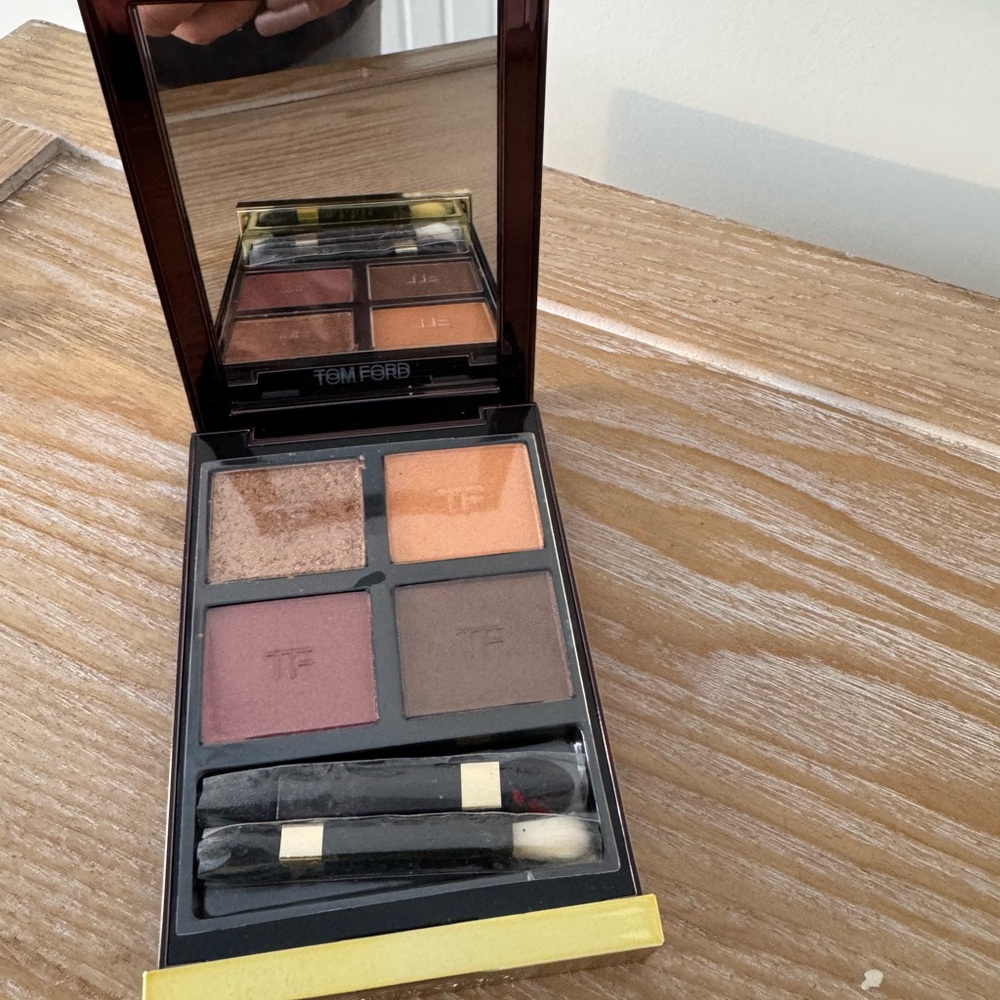 eyeshadow Tom Ford